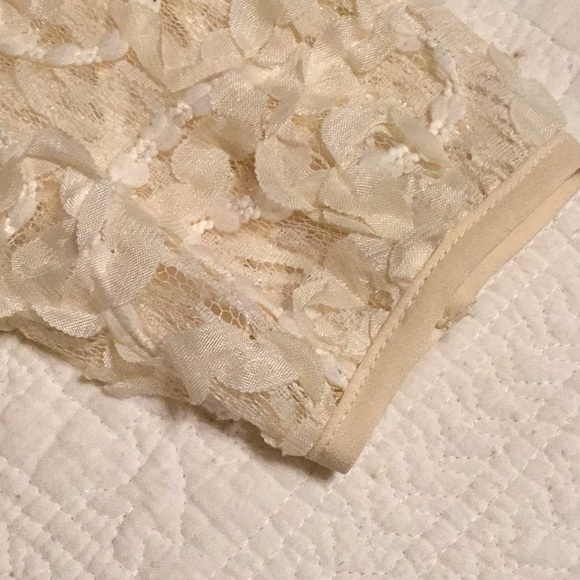 ECI lace top. - Picture 4 of 4